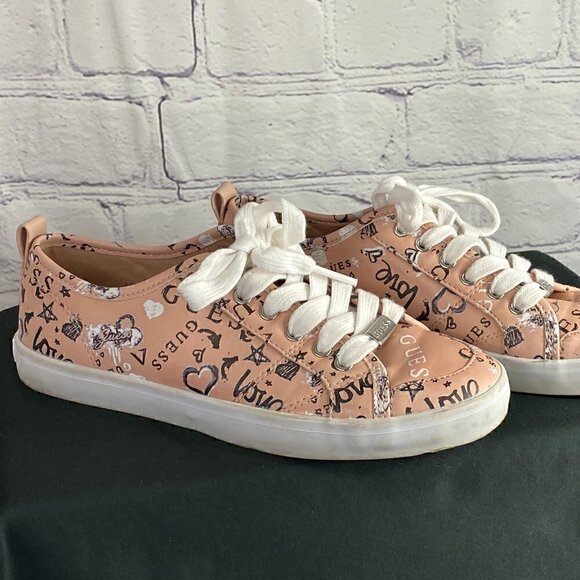 Guess Graffiti Logo Sneaker - Picture 1 of 8
